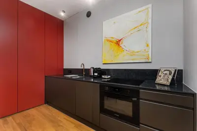 Telewizja i/lub zestaw kina domowego w obiekcie Przyokopowa 43 by Homeprime