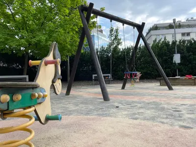 Plac zabaw dla dzieci w obiekcie TRITON PARK Apartaments
