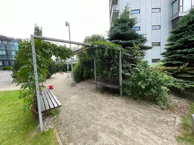 Ogród w obiekcie TRITON PARK Apartaments