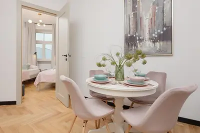 Część wypoczynkowa w obiekcie Praga Duplex Apartment Premium Warsaw by Renters Prestige