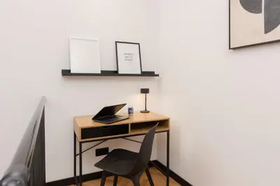 Plan piętra w obiekcie Praga Duplex Apartment Premium Warsaw by Renters Prestige