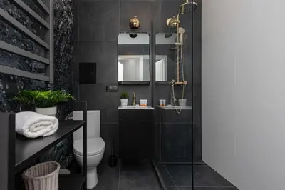 Łazienka w obiekcie CityCenter Fashionable Apartment Warsaw by Noclegi Renters