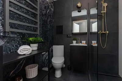 Łazienka w obiekcie CityCenter Fashionable Apartment Warsaw by Noclegi Renters