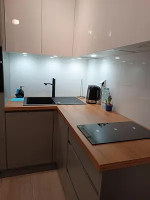 Kuchnia lub aneks kuchenny w obiekcie Apartamenty Wiktoryn 6A