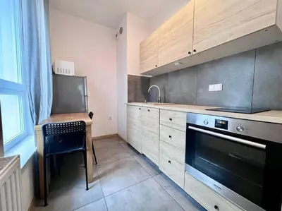 Kuchnia lub aneks kuchenny w obiekcie K22 Komputerowa Warsaw Apartments