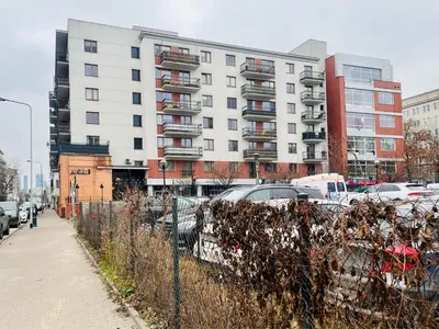 Budynek, w którym mieści się apartament