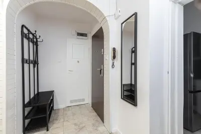 Telewizja i/lub zestaw kina domowego w obiekcie ROOM Bohaterów Września - Blisko Blue City