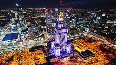 Widok na miasto Warszawa z tego apartamentu