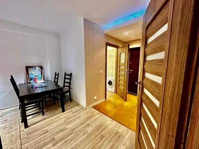 Telewizja i/lub zestaw kina domowego w obiekcie DECOR 3 metro fast WiFi 1Gbs 80'TV HBO Disney AppleTV