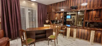 Telewizja i/lub zestaw kina domowego w obiekcie Luxury Apartments Seveeu