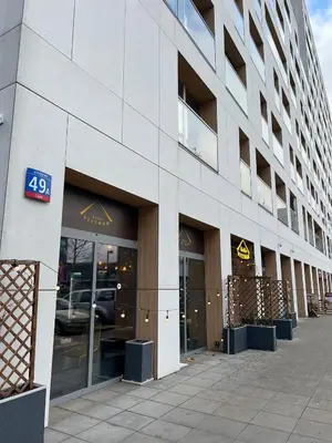 Budynek, w którym mieści się apartament