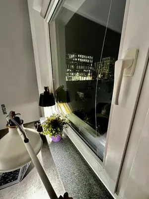 Balkon lub taras w obiekcie HOLIDAY 5 Air Condition WiFi 75'TV Netflix Disney HBO AppleTV
