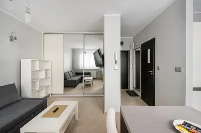 Plan piętra w obiekcie Okopowa Homey Apartment by BookingHost