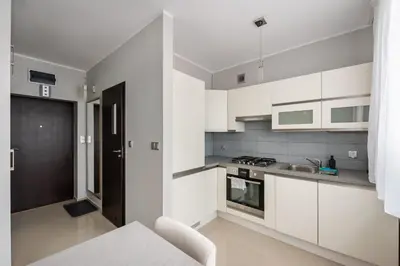 Plan piętra w obiekcie Okopowa Homey Apartment by BookingHost