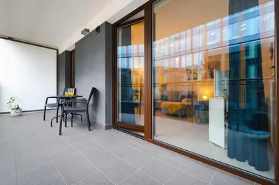 Część wypoczynkowa w obiekcie Sempre Warszawa-Smart TV-Netflix-Amazing location