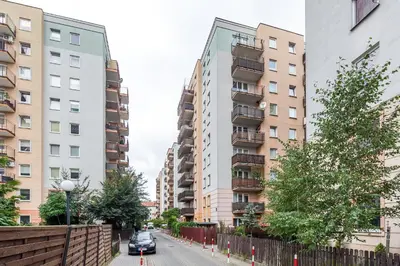 Budynek, w którym mieści się apartament