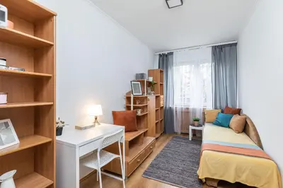 Łóżko lub łóżka w pokoju w obiekcie ROOM, Pirenejska 20 Cozy Rooms