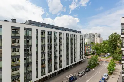 Budynek, w którym mieści się apartament