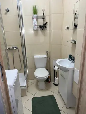 Łazienka w obiekcie Słoneczny apartament na Żoliborzu dla 2 osób przy Arkadii