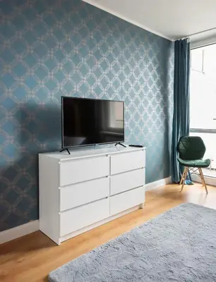 Telewizja i/lub zestaw kina domowego w obiekcie Praga-Południe Blue Studio by BookingHost