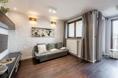 Część wypoczynkowa w obiekcie Spacious Studio AC View Pokorna 2 Parking