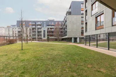 Budynek, w którym mieści się apartament