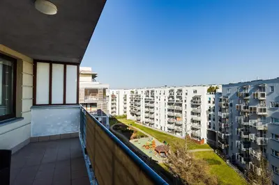 Budynek, w którym mieści się apartament
