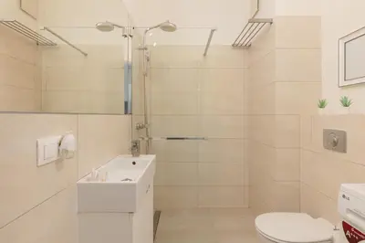 Łazienka w obiekcie Niemcewicza Pet-Friendly Apartment by Noclegi Renters