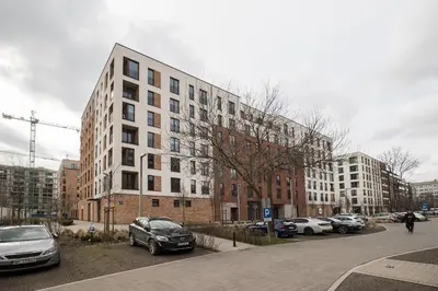 Budynek, w którym mieści się apartament