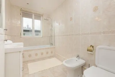 Łazienka w obiekcie Metro Bemowo Two-Storey Apartment Pełczyńskiego by Noclegi Renters