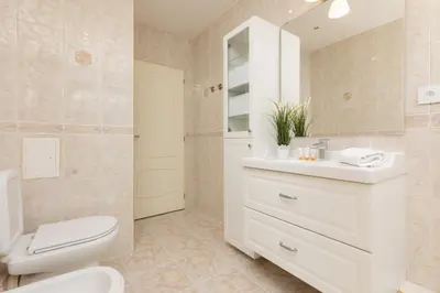 Łazienka w obiekcie Metro Bemowo Two-Storey Apartment Pełczyńskiego by Noclegi Renters