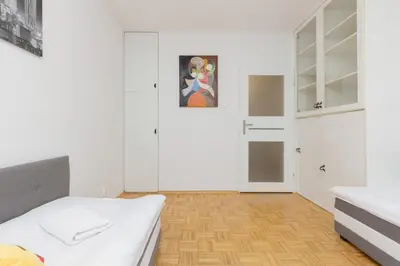 Kuchnia lub aneks kuchenny w obiekcie Family Apartment Bogatyńska Bemowo by Noclegi Renters