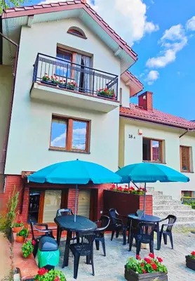 Budynek, w którym mieści się hostel