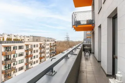 Balkon lub taras w obiekcie Apartament Jana Kazimierza 47 - 2 rooms, 70m2, Balkon, Parking, szybkie WI-FI