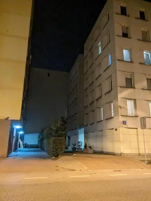 Budynek, w którym mieści się apartament
