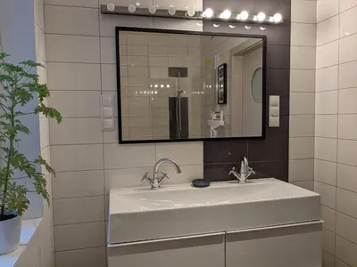 Łazienka w obiekcie Spielberg 2 BR apartment