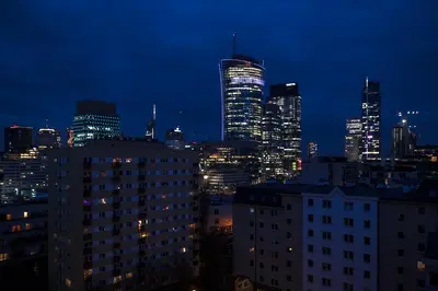 Widok na miasto Warszawa z tego apartamentu