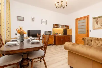 Kuchnia lub aneks kuchenny w obiekcie Vintage Apartments Warsaw Praga by Noclegi Renters