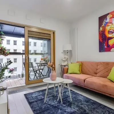 Lumina luxury apartments in Mennica Residence