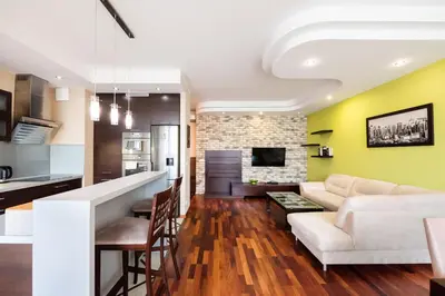 Telewizja i/lub zestaw kina domowego w obiekcie Wilanów Luxury Green Apartment by BookingHost