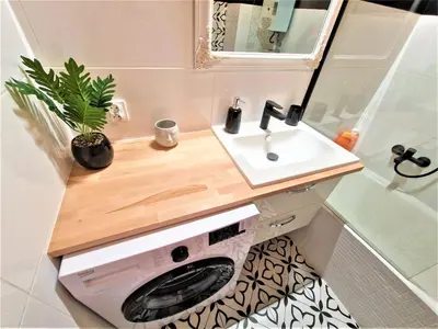 Łazienka w obiekcie J&W Apartments Świętojańska Rooms