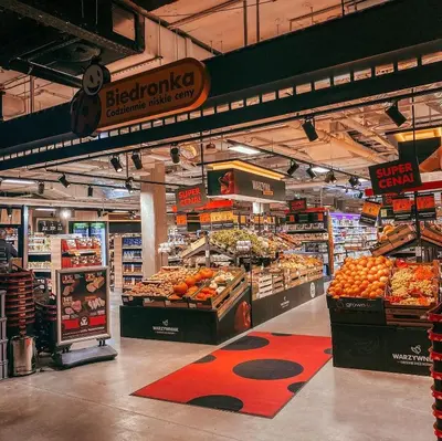 Supermarket lub sklepy w pobliżu tego apartamentu