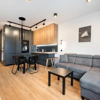 Żoliborz Obsidian Apartment by BookingHost