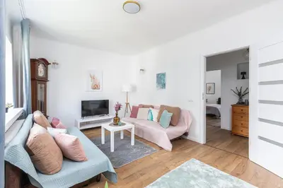 Telewizja i/lub zestaw kina domowego w obiekcie SuperApart Nowolipki 23, Unwind in Urban Chic Apartament