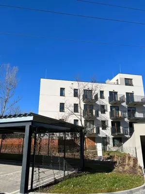 Budynek, w którym mieści się apartament