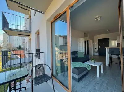 Balkon lub taras w obiekcie Apartment Olive in Białołęka-Tarchomin Center