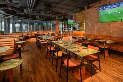 Restauracja lub miejsce do jedzenia w obiekcie Barceló Warsaw Powiśle