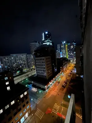 Widok na miasto Warszawa z tego apartamentu
