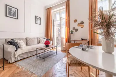 Część wypoczynkowa w obiekcie Central Modern Loft with Balcony next to Mariott -600Mbps WiFi