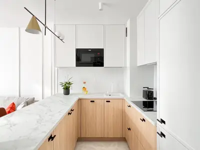 Telewizja i/lub zestaw kina domowego w obiekcie Gustowny apartament przy metrze